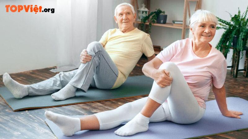 Tập yoga tốt cho người lớn tuổi 