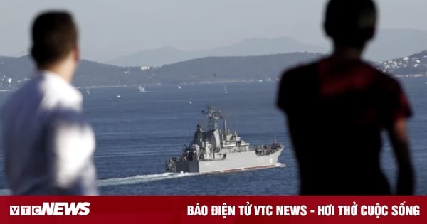  Ukraine tuyên bố phá hủy tàu Nga trùng hợp kích Crimea