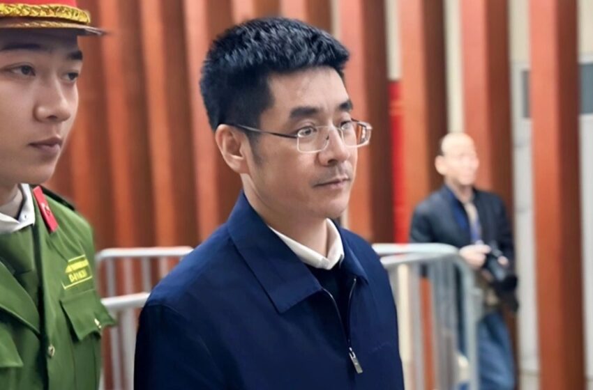  Bị cáo Hoàng Văn Hưng được giảm từ chung thân xuống 20 năm tù giam