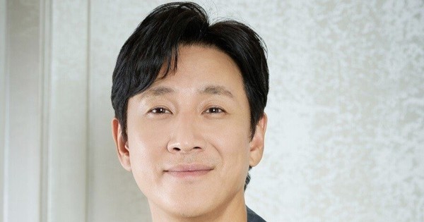  Nam diễn viên Lee Sun Kyun được phát hiện đã qua đời trong ôtô